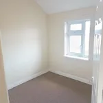 Rent 4 bedroom house in Yorkshire And The Humber