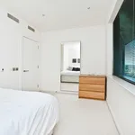 Rent 1 bedroom apartment of 57 m² in London