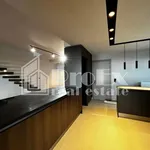 Rent 4 bedroom house of 270 m² in Ekali