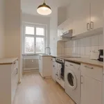 77 m² Zimmer in Berlin