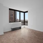 Rent 2 bedroom apartment in Manhattan