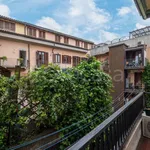 Rent 1 bedroom apartment of 55 m² in Milano