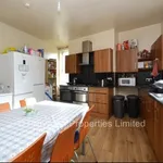 Rent 8 bedroom house in Leeds