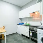 Rent a room in lisbon