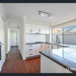 Rent 5 bedroom house in Huntingdale