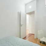 Rent 16 bedroom apartment in Lisbon