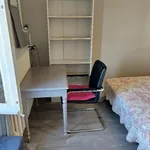 Appartement de 22 m² avec 1 chambre(s) en location à Poitiers