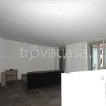 Rent 3 bedroom apartment of 104 m² in Milano