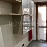 Affitto 5 camera appartamento di 130 m² in Venezia