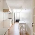 Rent a room in lisbon