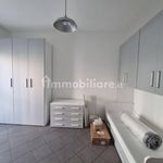 Affitto 2 camera appartamento di 65 m² in Pavia