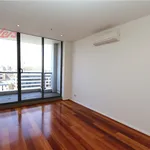 Rent 2 bedroom apartment in Hornsby