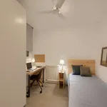 Rent a room of 133 m² in barcelona