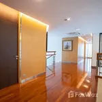 Rent 3 bedroom house of 539 m² in Bangkok