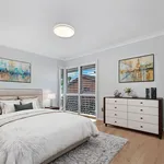 Rent 5 bedroom house in Turramurra