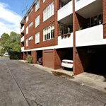 Rent 1 bedroom apartment in Melbourne