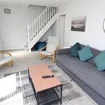 Rent 3 bedroom house in Wales