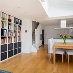 Rent 5 bedroom apartment of 99 m² in Oxford