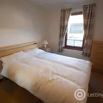 Rent 2 bedroom flat in Aberdeen