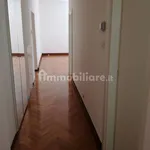 Affitto 2 camera appartamento di 65 m² in Bolzano - Bozen