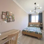 Rent a room in lisbon