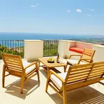 Rent 5 bedroom house of 150 m² in Taormina