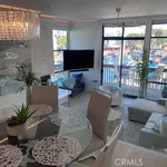 Rent 2 bedroom apartment of 136 m² in Long Beach