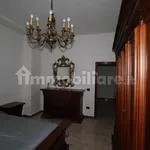 Rent 4 bedroom apartment of 140 m² in Taranto