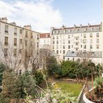 Appartement de 550 m² avec 1 chambre(s) en location à Paris