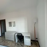 Rent 3 bedroom apartment of 75 m² in Milan