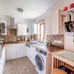 Rent 3 bedroom apartment in Bath