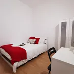 Rent 11 bedroom apartment in Madrid