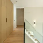 Huur 2 slaapkamer appartement van 216 m² in Amsterdam