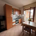 Rent 3 bedroom apartment of 90 m² in Roncello