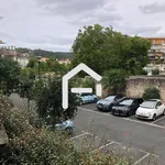 Appartement de 105 m² avec 5 chambre(s) en location à Pessac