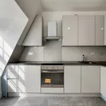 Rent 3 bedroom flat in London