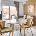 Rent 2 bedroom apartment of 38 m² in Madrid