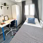 Alquilo 4 dormitorio apartamento de 53 m² en Madrid