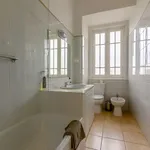 Rent 3 bedroom apartment in Lisbon