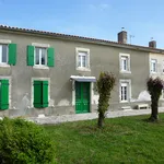 Maison de 148 m² avec 6 chambre(s) en location à Cognac