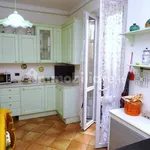 Rent 3 bedroom apartment of 98 m² in Genoa