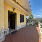 Rent 3 bedroom apartment of 80 m² in Roma