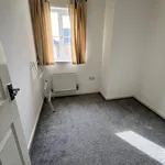 Rent 2 bedroom flat in West Midlands