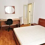 Rent 2 bedroom apartment of 55 m² in Milano