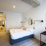 Rent 2 bedroom apartment of 85 m² in Barcelona