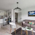 Rent 2 bedroom apartment of 58 m² in Nantes