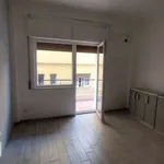 Affitto 2 camera appartamento di 52 m² in Naples