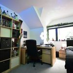 Rent 3 bedroom flat in South East England