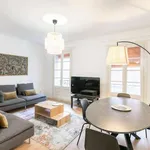 Rent 3 bedroom apartment in barcelona