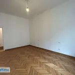 Rent 5 bedroom apartment of 232 m² in Milan